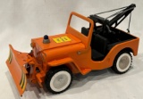 TONKA JEEP TOW TRUCK WITH PLOW - 