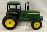 John Deere 4955 MFD Tractor - 1/16 Scale