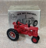 1/43 TOY FARMER - FARMALL SUPER M-TA -- 1991 FARM TOY SHOW COLLECTOR EDITION