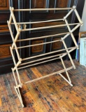 PRIMITIVE WOODEN DRYING RACK