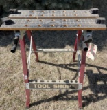 TOOL SHOP FOLD UP WORK BENCH