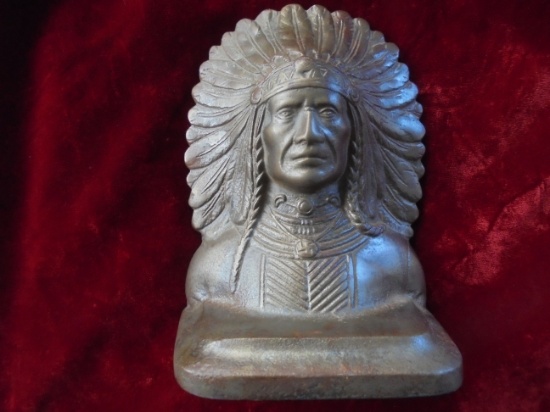 ANTIQUE CAST IRON "INDIAN CHIEF" BOOKEND (ONLY ONE)