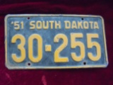 1951 SOUTH DAKOTA LICENSE PLATE