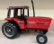 INTERNATIONAL 5088 TRACTOR - 1/16 SCALE