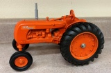 COOP E5 TRACTOR - 1988 FARM TOY MUSEUM