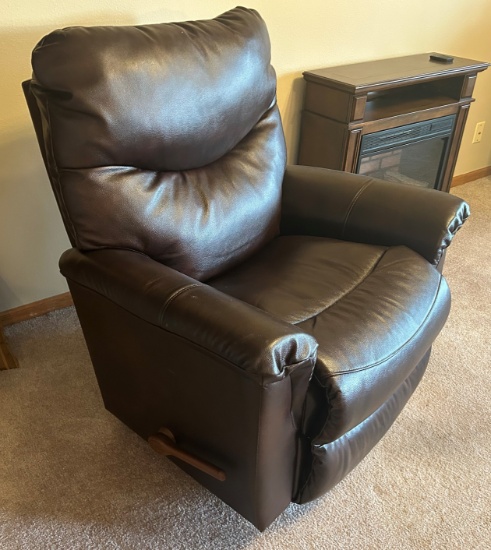 LAZY BOY LEATHER RECLING CHAIR