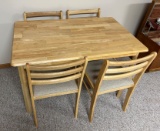 WOODEN KITCHEN TABLE AND (4) CHAIRS