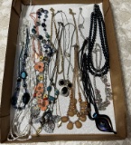 BOX LOT OF FASHION JEWELRY NECKLACES