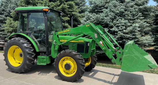 DUANE & SHIRLEY THEIL - ACERAGE EQUIPMENT AUCTION