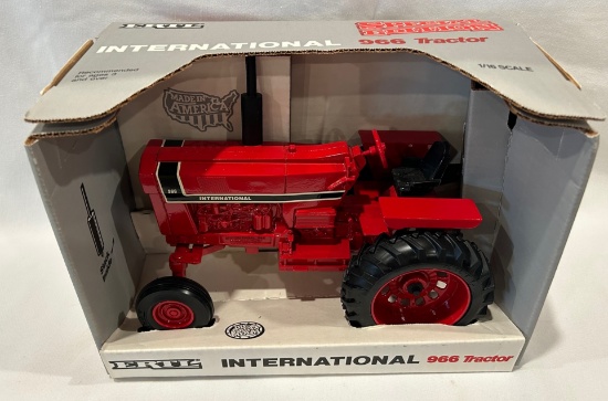 INTERNATIONAL 966 TRACTOR - 1991 SPECIAL EDITION