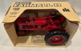 IH FARMALL H TRACTOR - 1986 SPECIAL EDTION