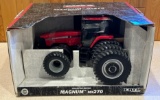 CASE IH MAGNUM MX270 TRACOR WITH TRIPLES - COLLECTOR EDITION