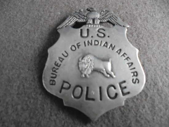 "U.S. BUREAU OF INDIAN AFFAIRS" POLICE BADGE-UNSURE OF AGE