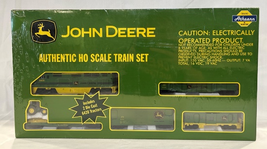 JOHN DEERE HO SCALE TRAIN SET - WITH (2) 6240 TRACTORS