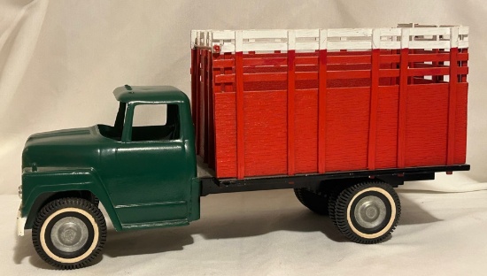 CUSTOM - ERTL LIVESTOCK TRUCK