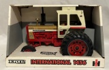INTERNATIONAL 1456 TRACTOR WITH DUALS
