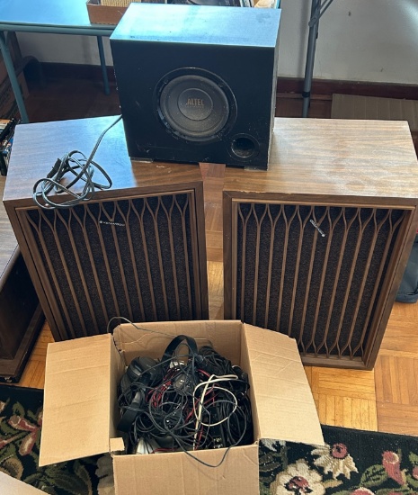 (2) KENWOOD SPEAKERS AND OTHER ELECTRONIC ITEMS