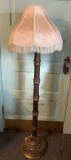 VINTAGE DECORATIVE FLOOR LAMP