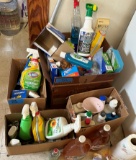 LARGE LOT OF CLEANING SUPPLIES