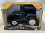 NEW HOLLAND 8670 TRACTOR - ERTL 1/32 SCALE