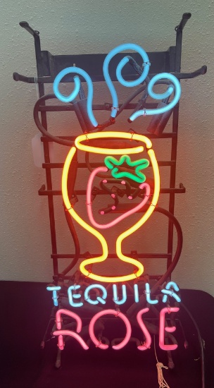 TEQUILA ROSE - NEON SIGN  ** NO SHIPPING **