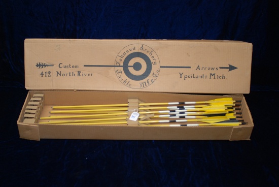 Vintage Johnson Archery Tackle Mfg. Co (12) yellow arrows in box