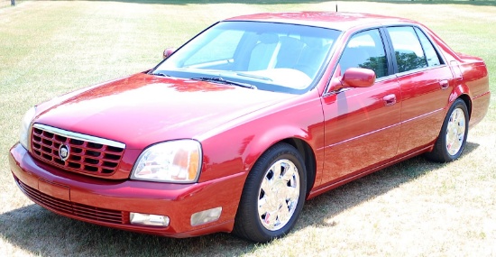 2000 Red Cadillac DeVille DTS Car