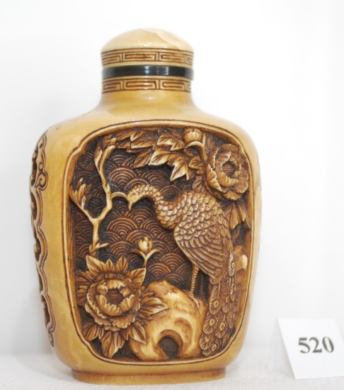 Ivory Snuff Bottle Ch’ien Lung Marked