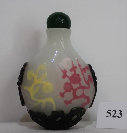 Chinese Snuff Bottle White with Multiply Color Overlay