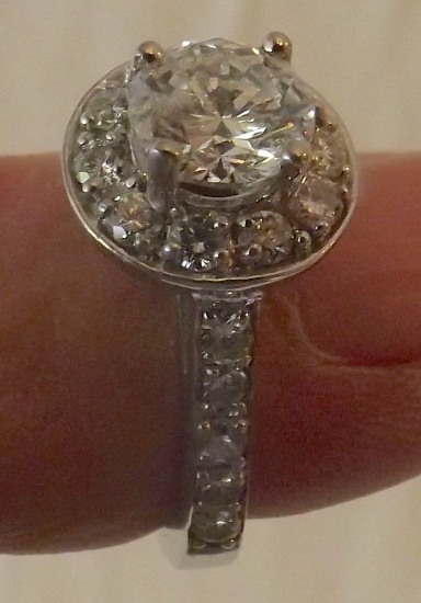 Ladies 14K Ring With Diamonds