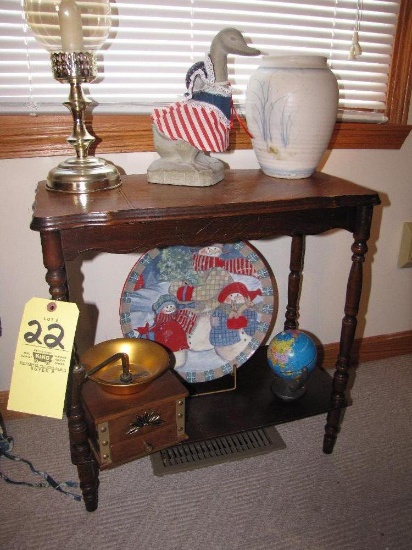 Side stand w/decor items