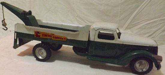 Buddy L Towing Service Truck, Green and White Color