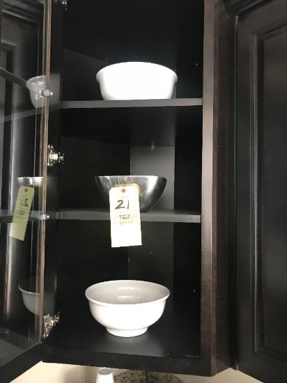 3 gold decorative bowls, contents of corner cupboard