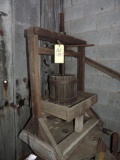 Large Vineyard Press