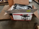 New charcoal grill,NIB, no screws