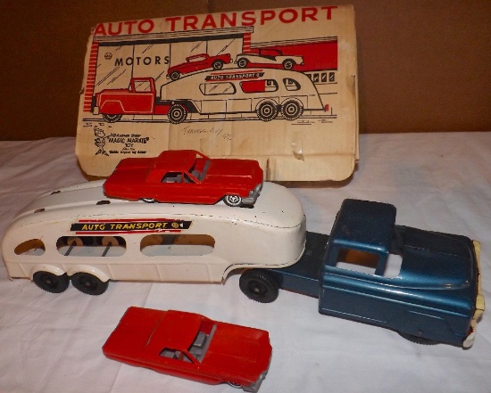 Marx Auto Transport #1019-8 with Original Box & Two Cars