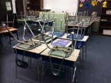 31 desks and 31 chairs