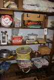 Camping items incl.: Coleman jug, camping chairs, kitchenware & pillows