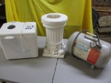 Pedestal, Breadmaker, Air Tank