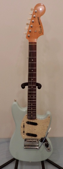 Fender Mustang - Crafted in Japan - 2004/2005 - Daphne Blue