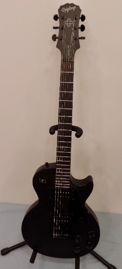 Epiphone "Goth" Les Paul Studio - year unknown - 2000s?