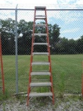 Cuprum 410 Fiberglass Step Ladder