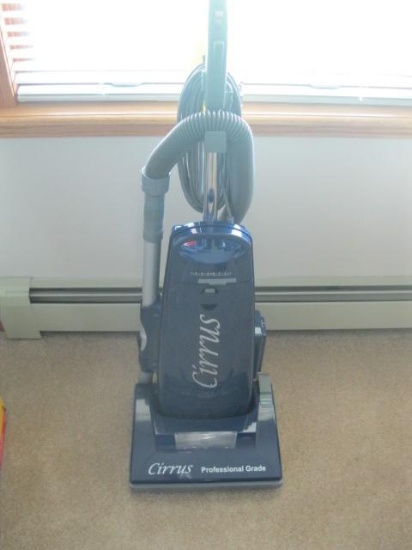 Cirrus Professional Grade Vac