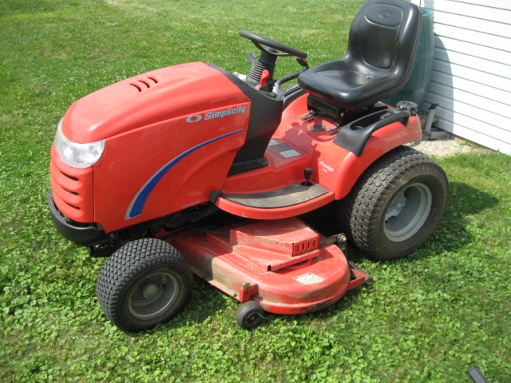 Lawn Equip - Furniture - Western Saddles 13254