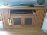 Oak entertainment Stand