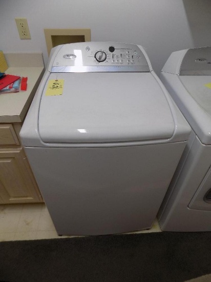 Whirlpool Cabrio top-load washer