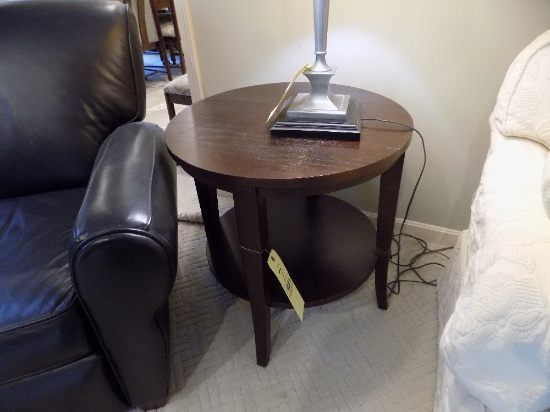 Ethan Allen round end table