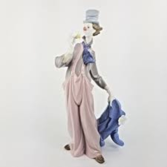 Lladro "A Mile of Style" #6507