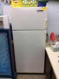 White Westinghouse Refrigerator, GE Washer & Amana Dryer