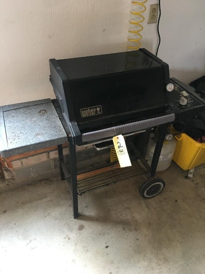 WEBER SILVER SERIES GRILL